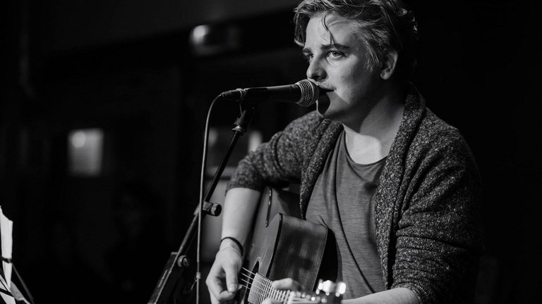 Meghalt az AWS 29 éves énekese