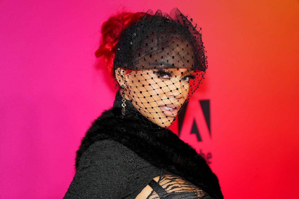 Micsoda buli volt! Nézd meg a budapesti MTV EMA házigazdájának, Saweetie-nek az összes ruháját a gáláról