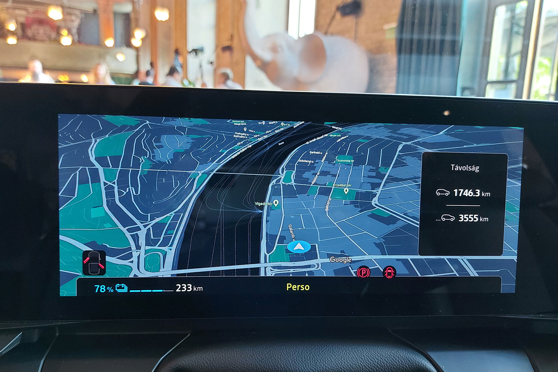 Ez a válasz a 807 forintos üzemanyagra? 9