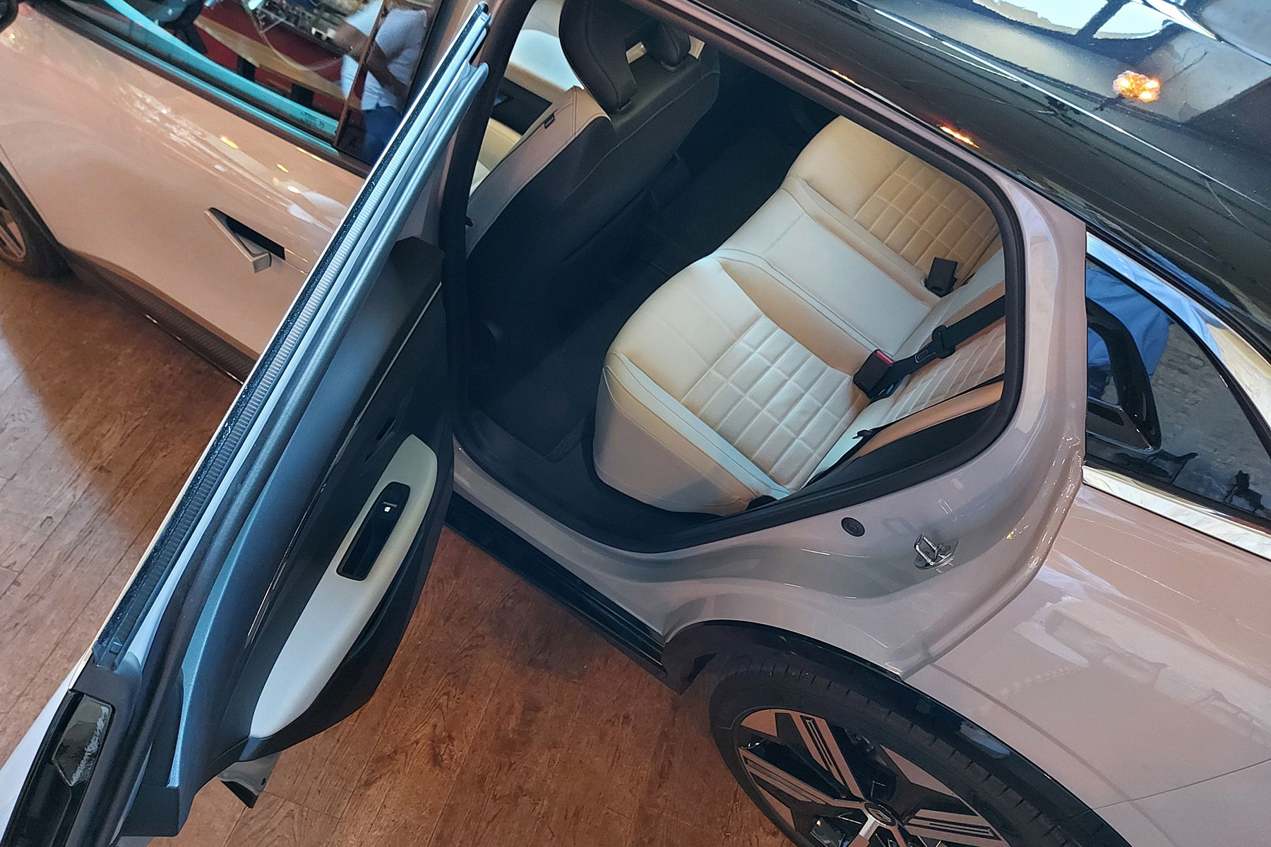 Ez a válasz a 807 forintos üzemanyagra? 12