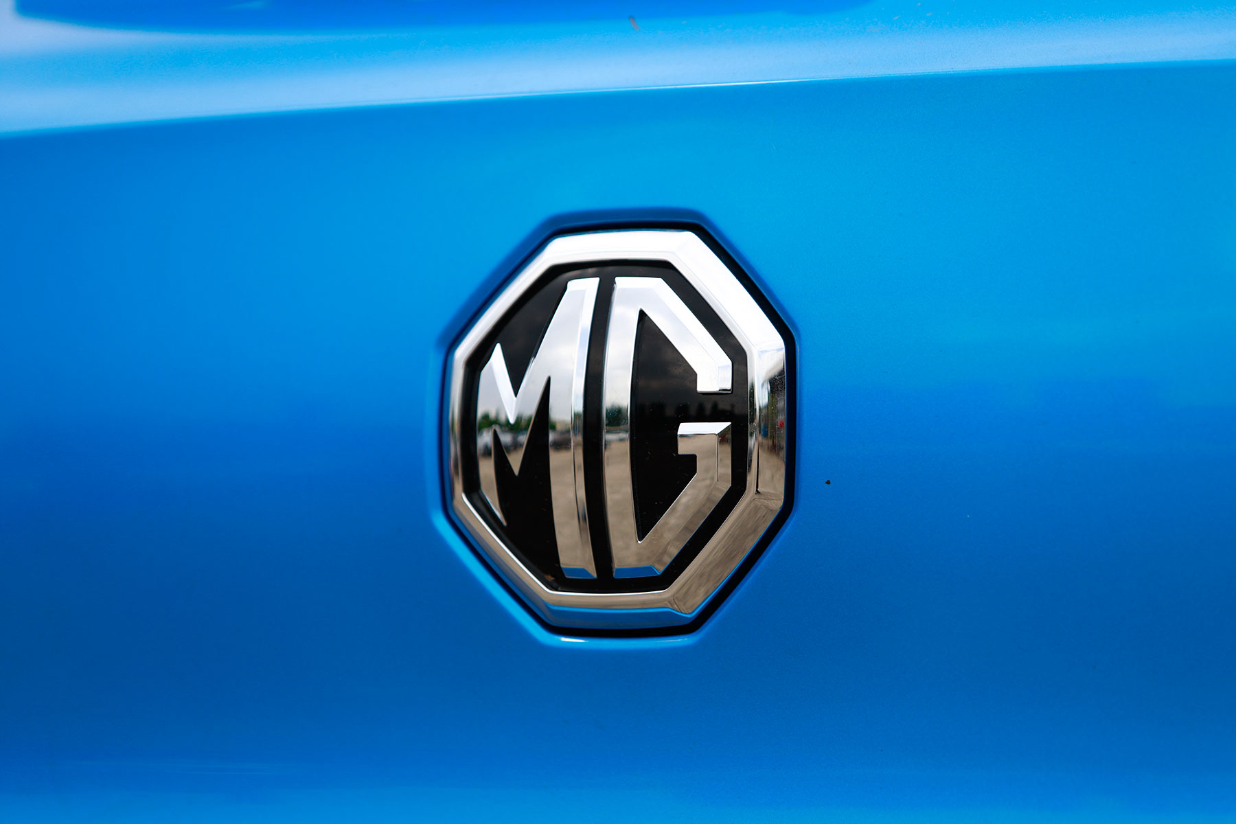 Jobb vétel egy Suzukinál az MG ZS? 25