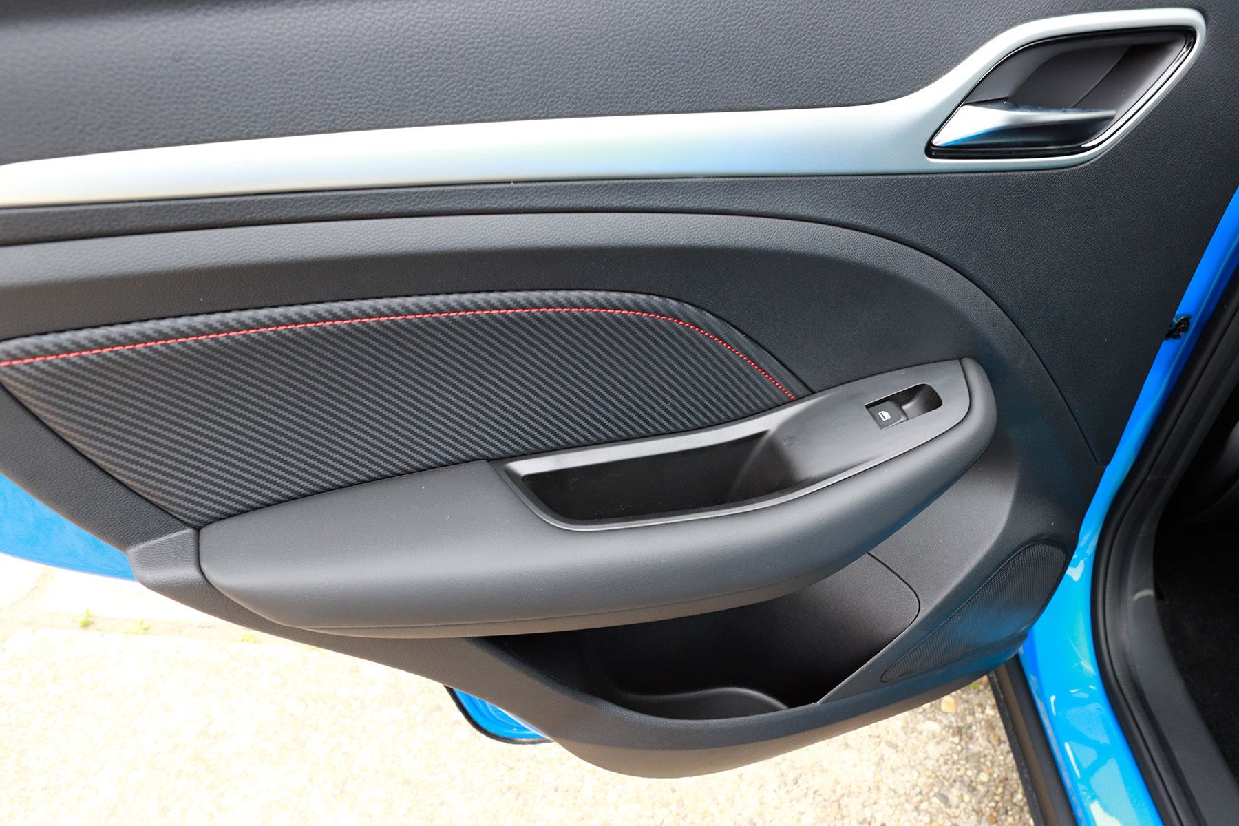 Jobb vétel egy Suzukinál az MG ZS? 35