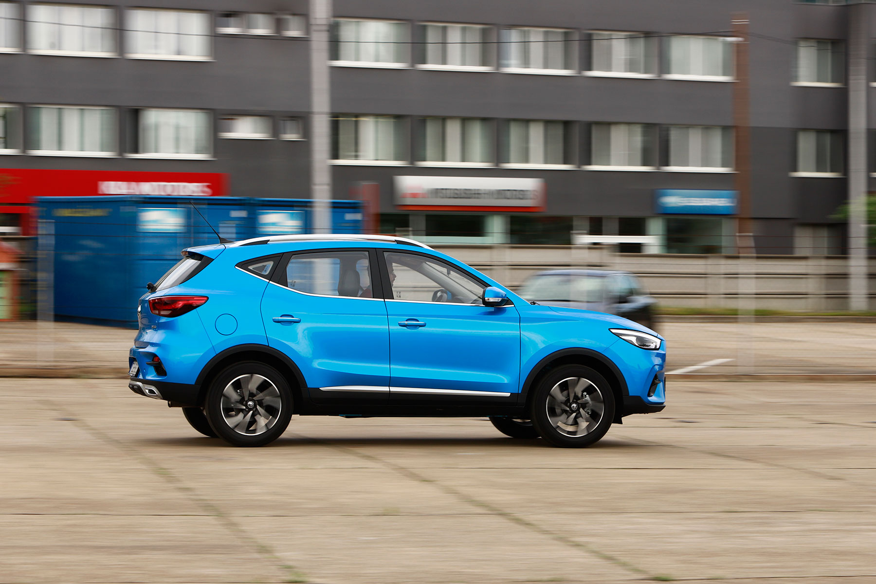 Jobb vétel egy Suzukinál az MG ZS? 7